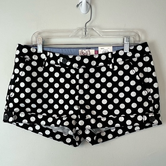 SO Pants - NWT SO Y2K Chino Short Black White Polka Dot Button Tab Jnr Size 11
